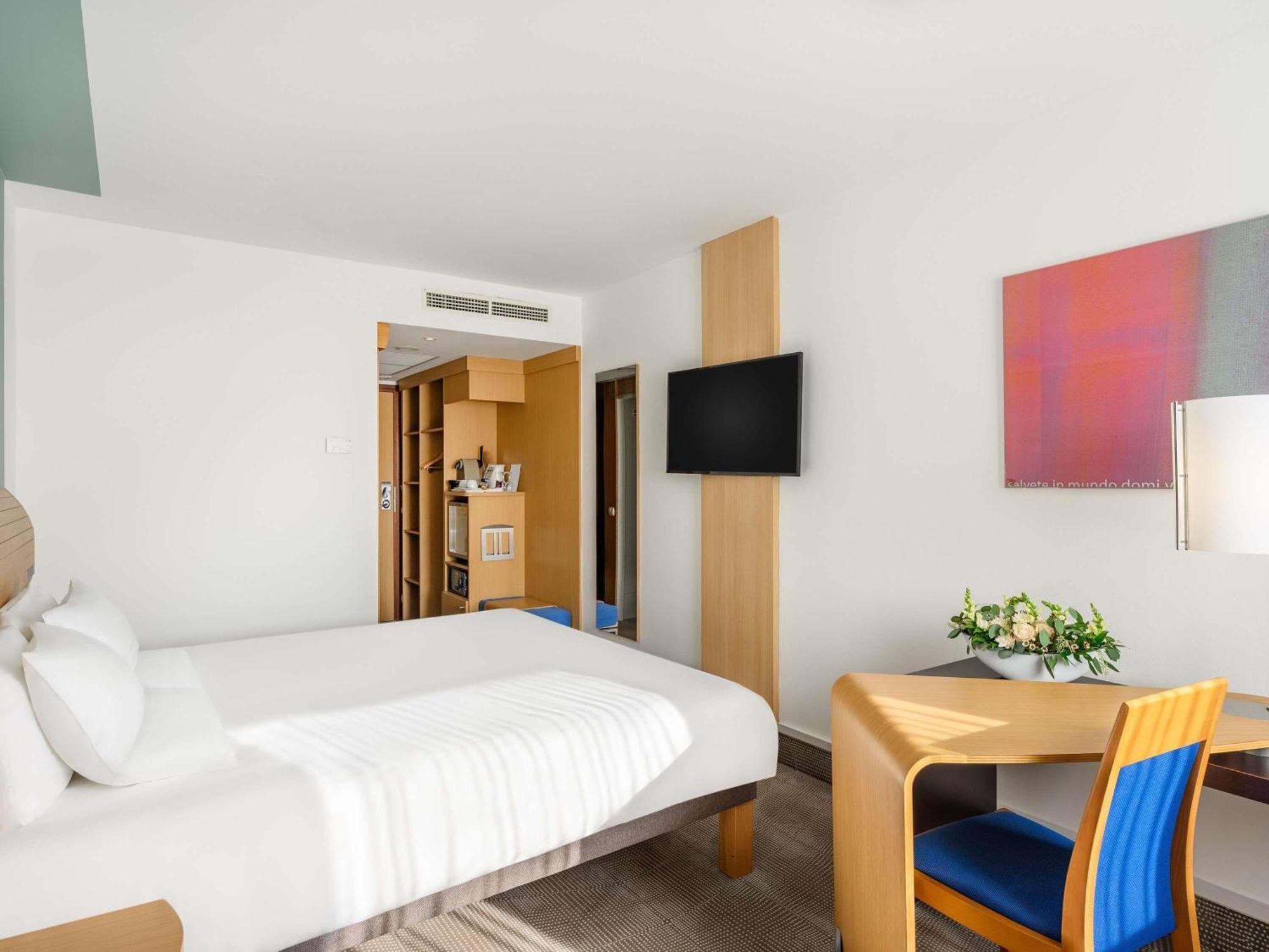 Superior Double Room,1729987063:JPEG